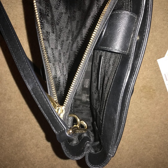 NWT Authentic Leather Michael Kors Kellen Satchel - Picture 7 of 8